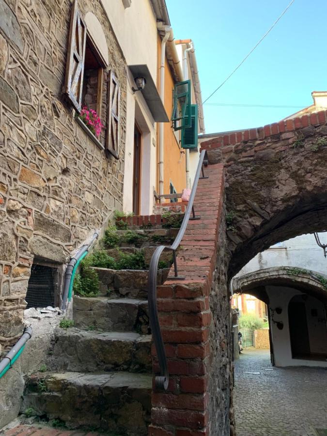 Casa La Rondinella Vila Santo Stefano di Magra Exterior foto